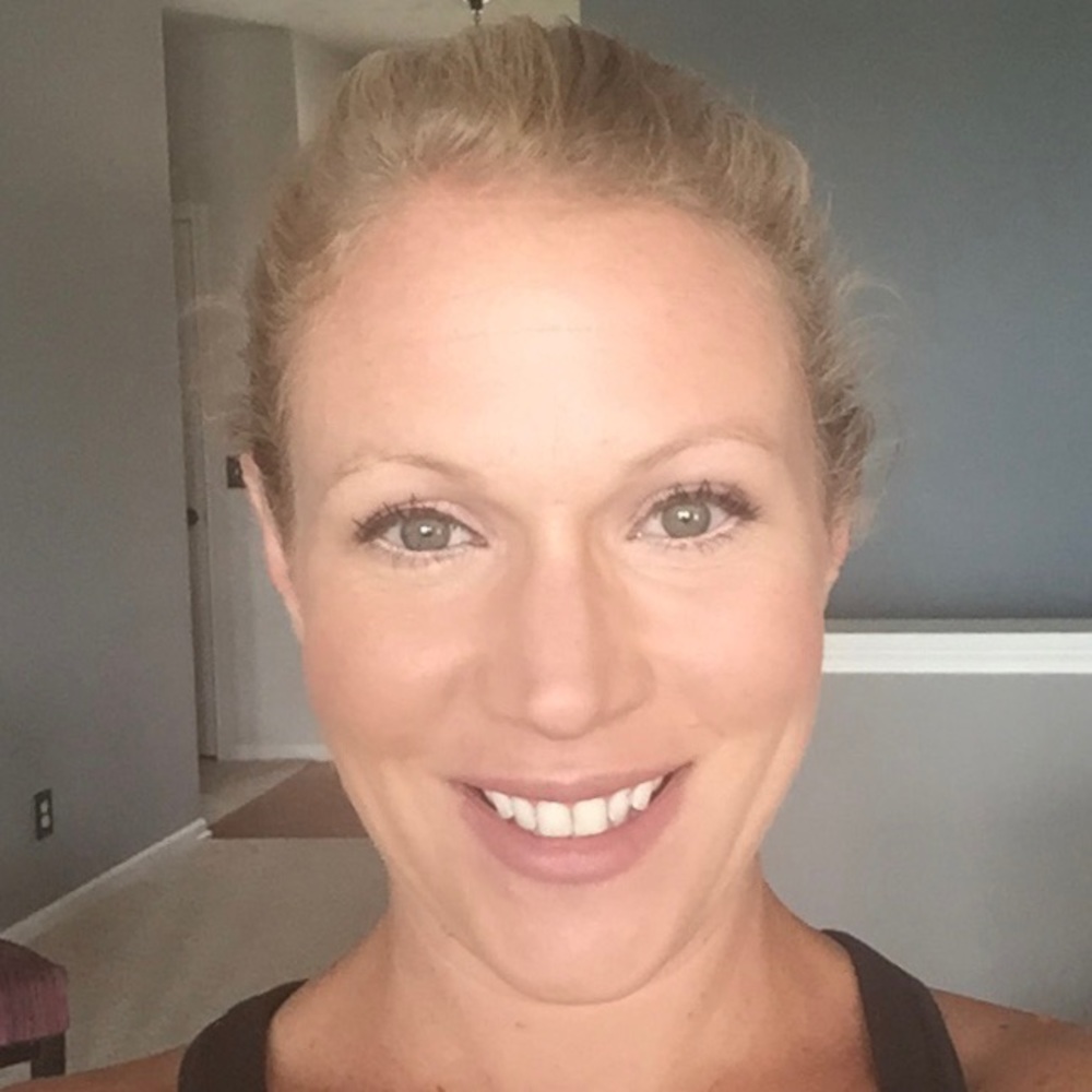 Meet your Posher, Caitlin